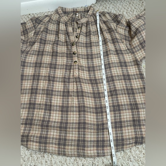 FREE PEOPLE Northern Bound Button Down Blouse EUC sz S - Picture 9 of 10
